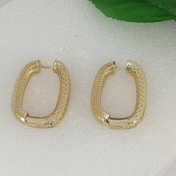 Golden Lattice Hoops