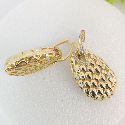 Golden Teardrop Elegance